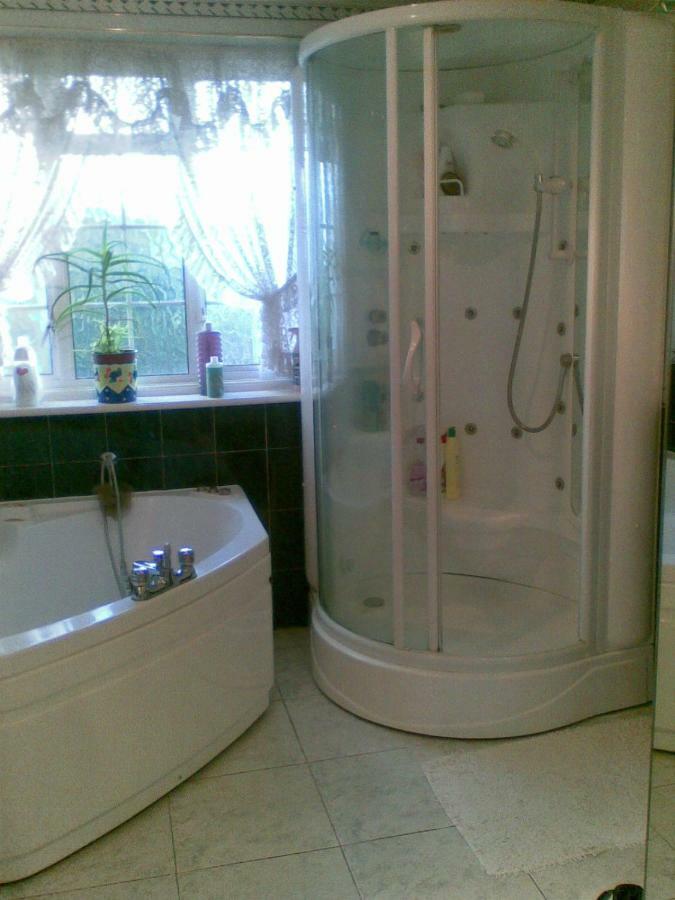 לונדון Comfy Room Well Located מראה חיצוני תמונה